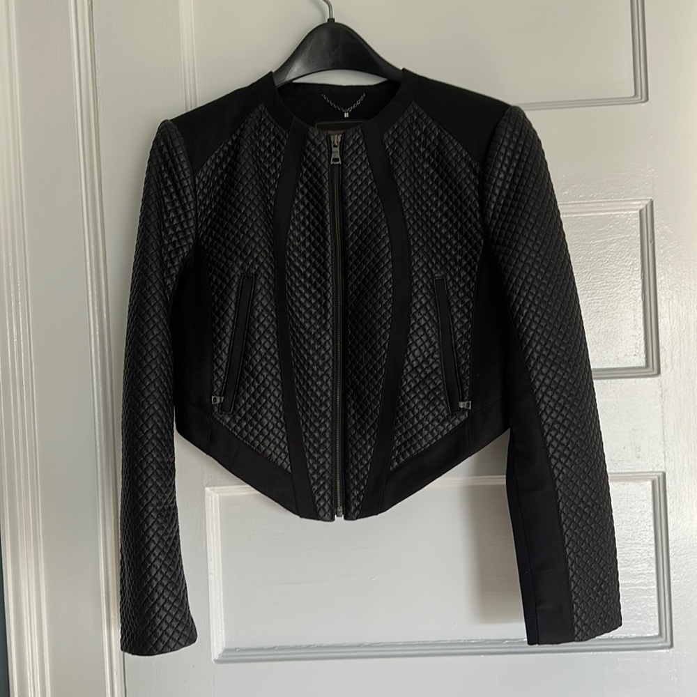 High /low cropped black fall jacket